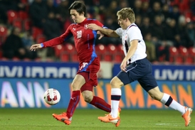 Tomáš Rosický v duelu s Norskem.