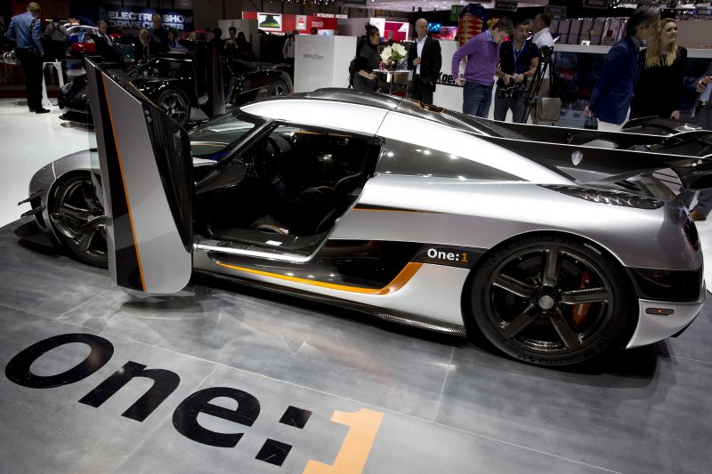 Koenigsegg One:1. Údajná jednička mezi rychlíky.