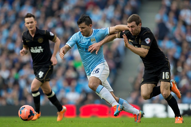 Manchester City opět nestačil v FA Cupu na outsidery z Wiganu. Manchester City opět nestačil v FA Cupu na outsidery z Wiganu.
