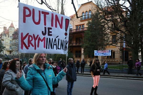 Demonstrace na podporu Ukrajiny.