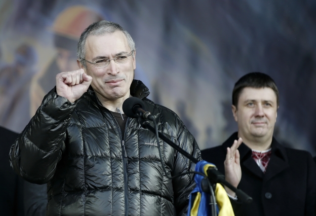 Michail Chodorkovskij v neděli na Majdanu.