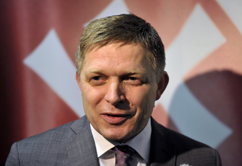 Favoritem voleb je exkomunista Robert Fico.