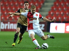 Záložník Slavie Karel Piták v utkání se Znojmem.