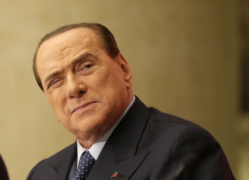 Bývalý italský premiér Silvio Berlusconi. Bývalý italský premiér Silvio Berlusconi.