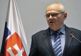 Milan Kňažko.