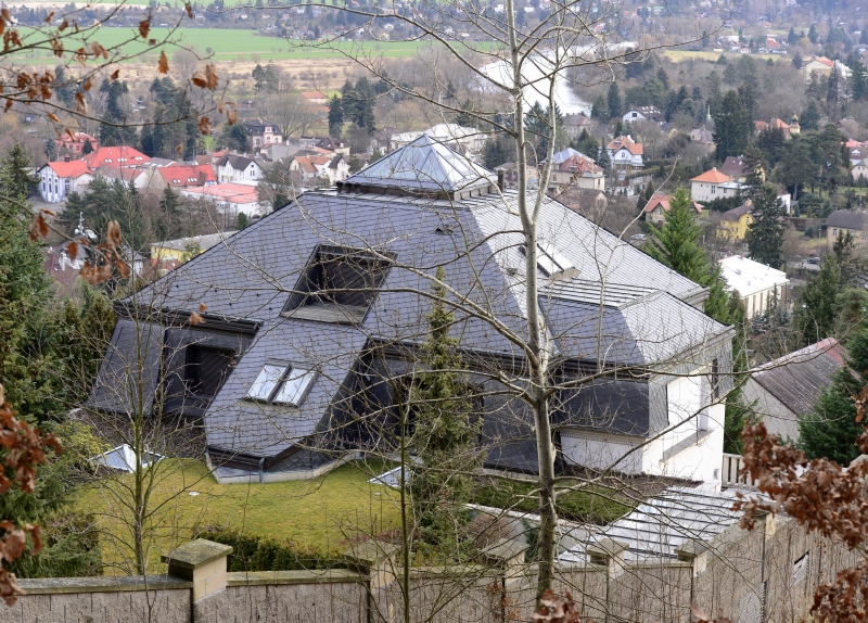 Vila Radovana Krejčíře v Černošicích.