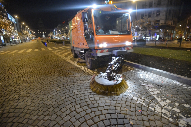 Pražská Technická správa komunikací za letošní zimu ušetří téměř 53 milionů korun. Pražská Technická správa komunikací za letošní zimu ušetří téměř 53 milionů korun.