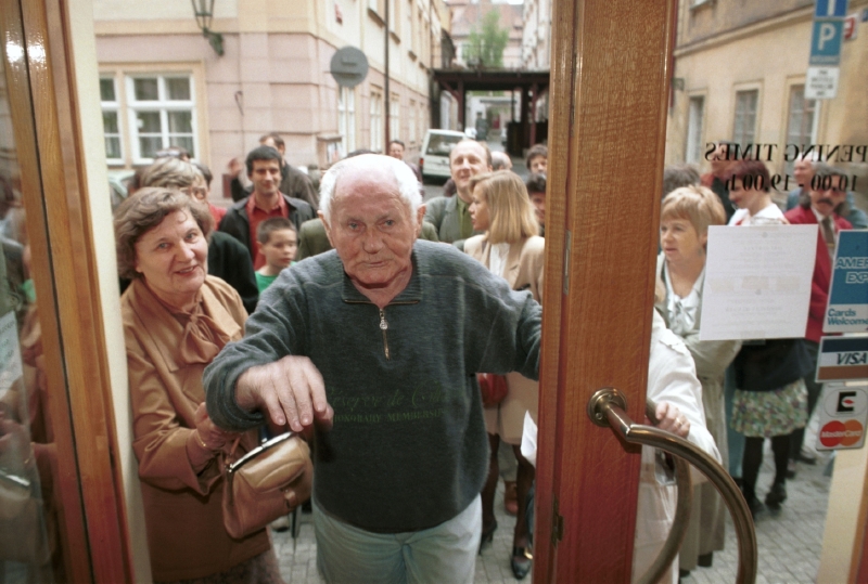 Spisovatel Bohumil Hrabal. Spisovatel Bohumil Hrabal.