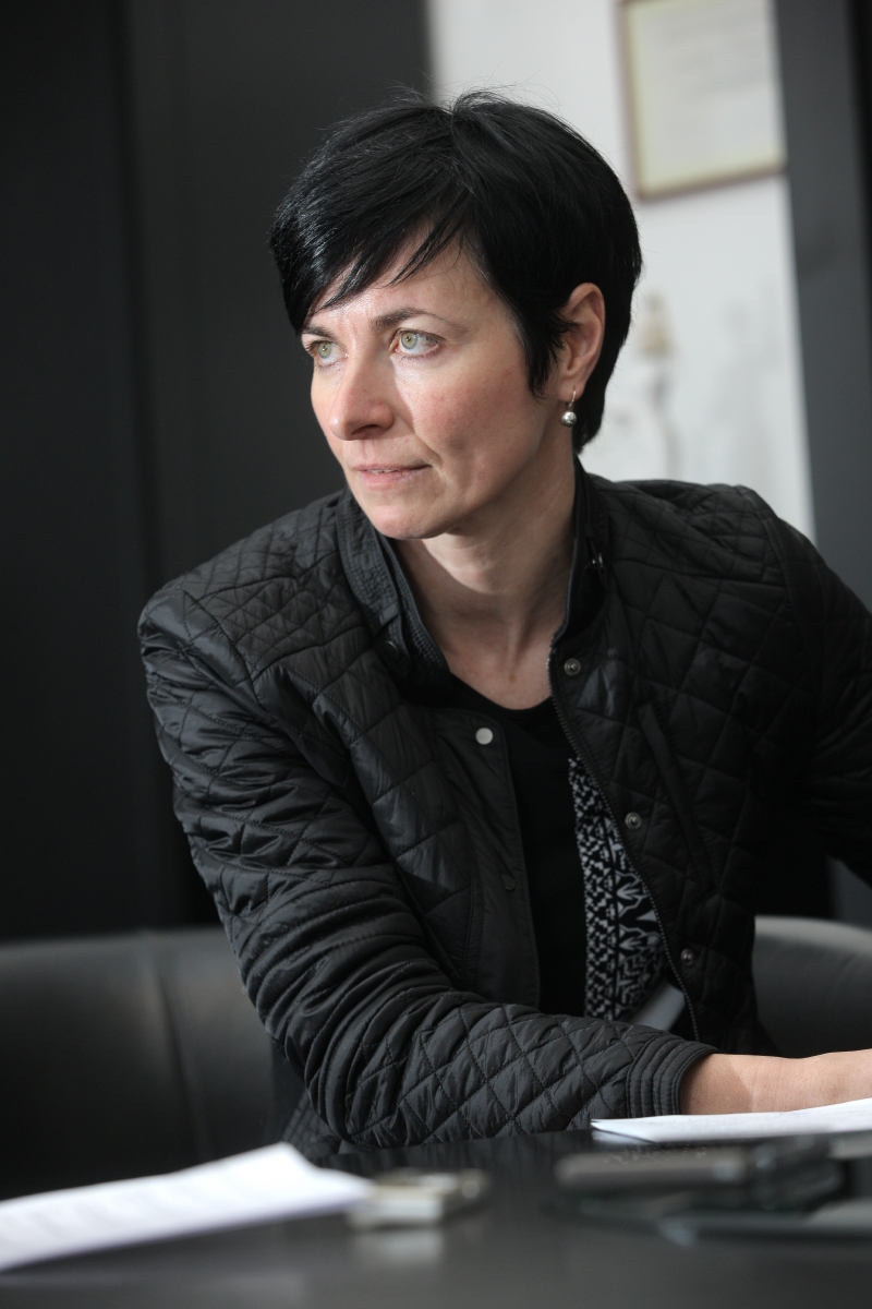 Lenka Bradáčová.