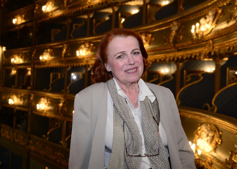 Iva Janžurová na tiskové konferenci k divadelní komedii Les.