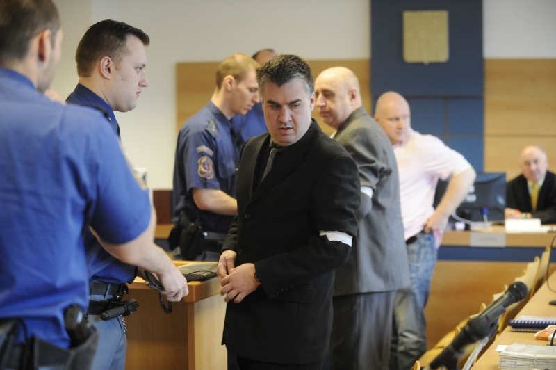 Tomáš Křepela, Jiří Vacula a Rudolf Fian v soudní síni.