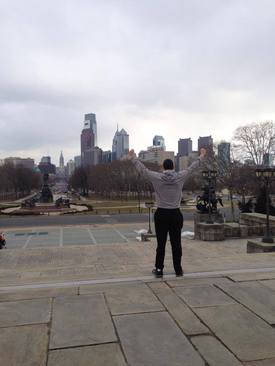 Jako Rocky. Tomáš Hertl zvládl vyšplhat i na populární schody ve Philadelphii.