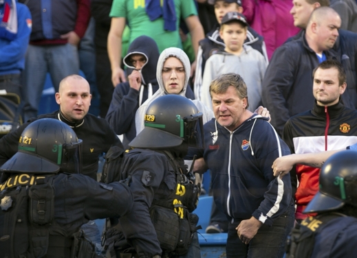 Momentka z tribun.