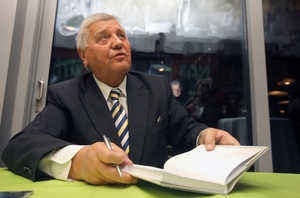Miroslav Štěpán.