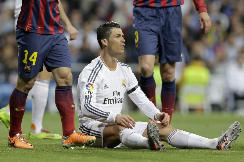 Ukřivděný Ronaldo spílal po zápase sudím.