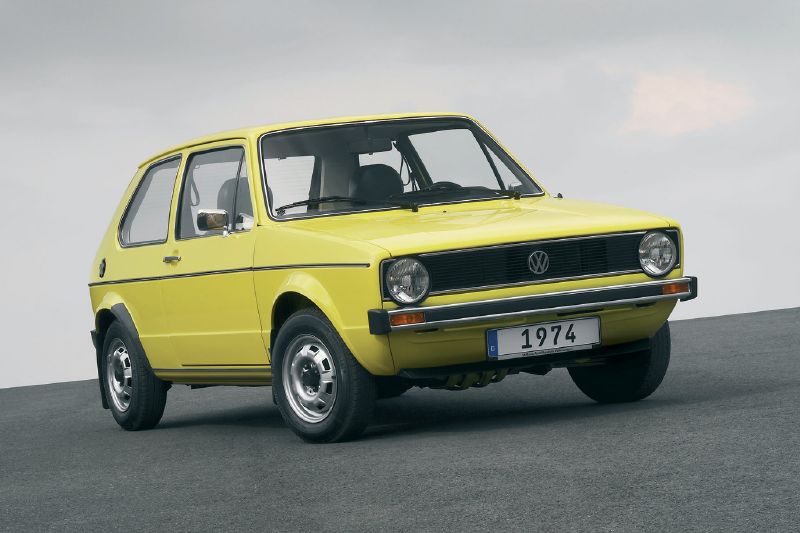 Volkswagen Golf první generace.