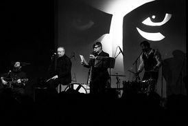 Kafka band vystupuje častěji v zahraničí.