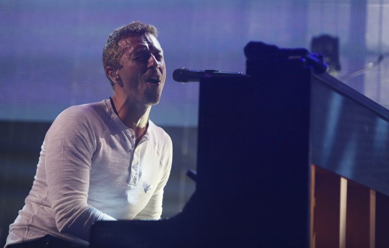 Chris Martin chce zachránit manželství s Gwyneth Paltrowovou.