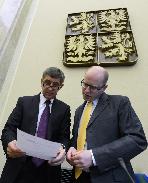 Zleva Andrej Babiš s Bohuslavem Sobotkou.
