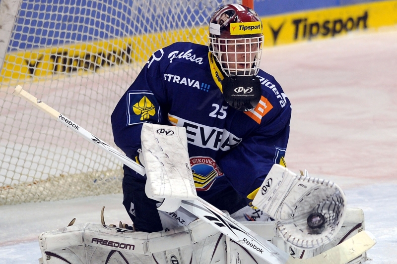 Martin Prusek v dobách, kdy hájil barvy Vítkovic. Martin Prusek v dobách, kdy hájil barvy Vítkovic.