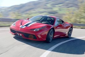Ferrari 458 Speciale v celé své kráse.