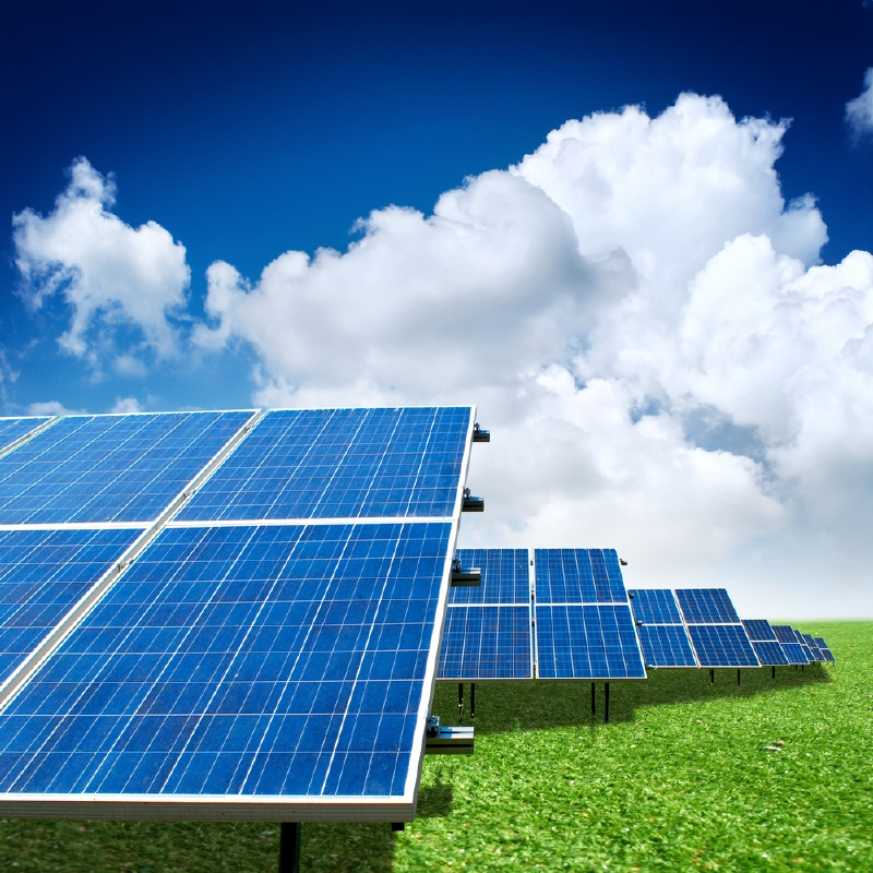 Sdružení provozovatelů solárních elektráren International PhotoVoltaic Investors Club (IPVIC) zahájilo arbitráž proti Česku loni v květnu (ilustrační foto). Sdružení provozovatelů solárních elektráren International PhotoVoltaic Investors Club (IPVIC) zahájilo arbitráž proti Česku loni v květnu (ilustrační foto).