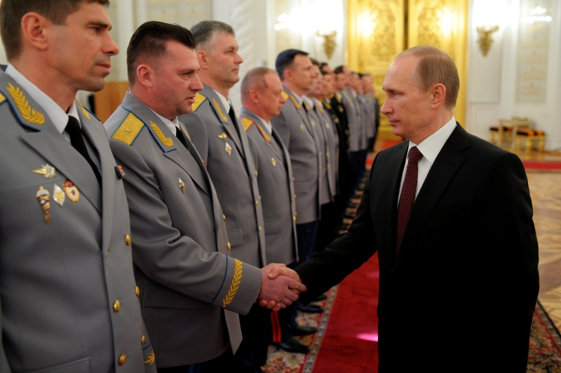 Ruský prezident Vladimir Putin během ceremonie v Kremlu.