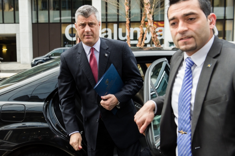 Premiér Hashim Thaçi (vlevo).