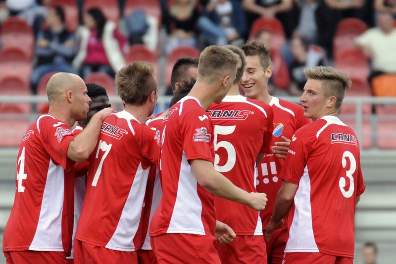 Baník vyhrál vysoko 4:0. Baník vyhrál vysoko 4:0.