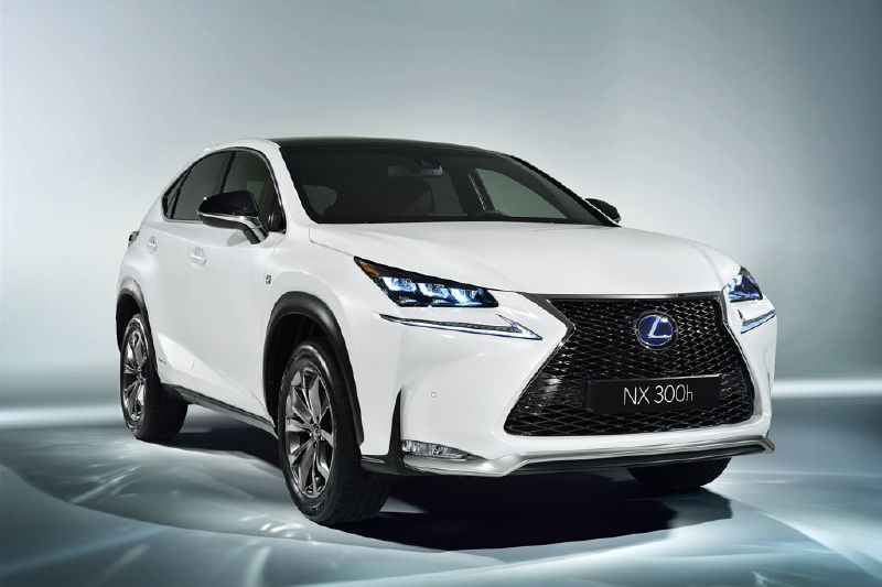 Lexus NX tentokrát s hybridním pohonem. Lexus NX tentokrát s hybridním pohonem.
