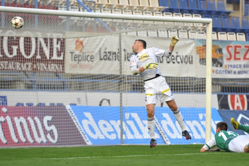 Brankář Bohemians Martin Berkovec.