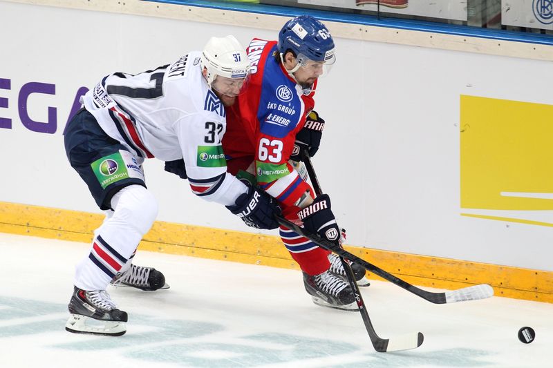 Ondřej Němec (vpravo).