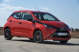 V Kolíně skončila výroba vozů Peugeot 107, Citroën C1 a Toyota Aygo, přijde jejich nová generace.