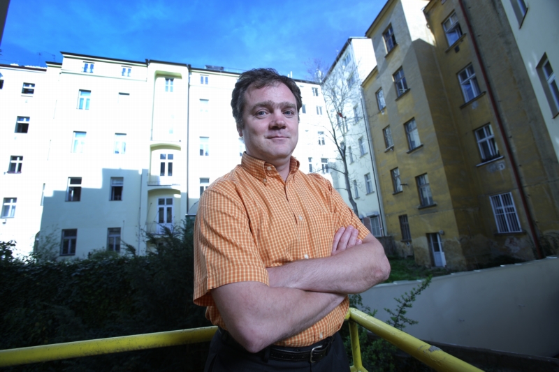 Podle ředitele Poradny při finanční tísni Davida Šmejkala v poslední době rostou nabídky nevýhodných půjček do pěti tisíc korun.