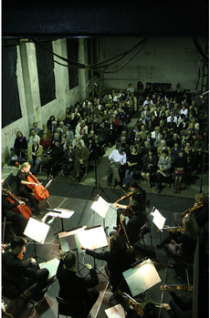 Orchestr Berg má rád industriální prostředí.