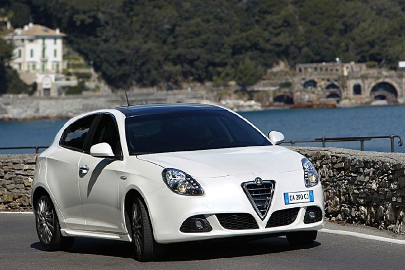 Značka Alfa Romeo se pravděpodobně osamostatní. Značka Alfa Romeo se pravděpodobně osamostatní.