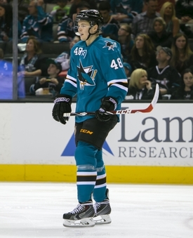 Útočník San Jose Tomáš Hertl.