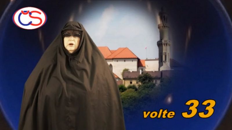 Jana Volfová v antiislámském předvolebním klipu. Jana Volfová v antiislámském předvolebním klipu.