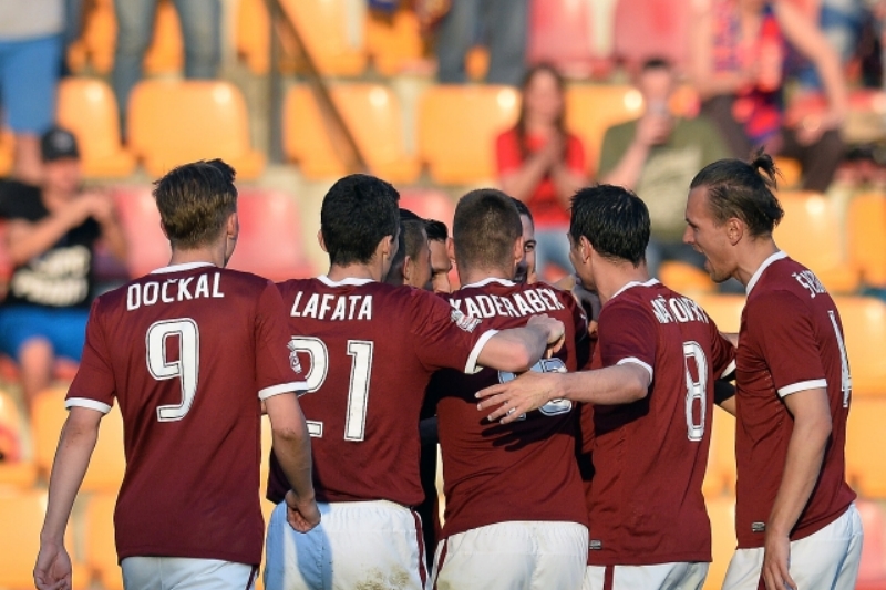 Fotbalisté pražské Sparty se po dvou dnech slavení titulu vrátili k tréninku.