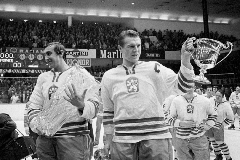 Jiří Holeček (vlevo) s Františkem Pospíšilem na vítězném MS 1972 v Praze.