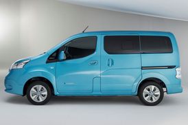 Nissan zahájil výrobu elektromobilu e-NV200.