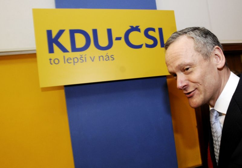 "Hamižný" Cyril Svoboda, dlouholetá tvář KDU-ČSL by rád sloužil někde na ambasádě.