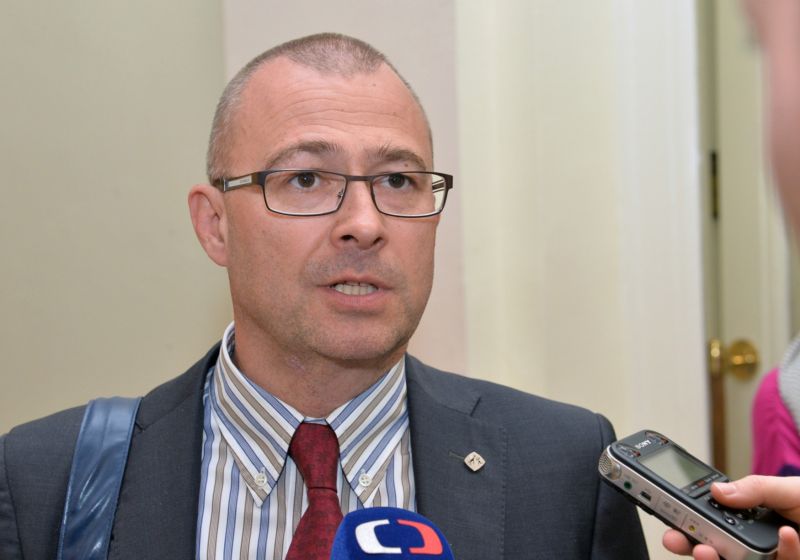 Bývalý ministr obrany Martin Barták. Bývalý ministr obrany Martin Barták.