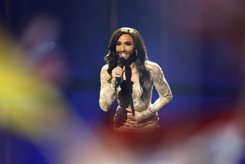 Rakouský travesti zpěvák Thomas Neuwirth zabodoval na Eurovizi.
