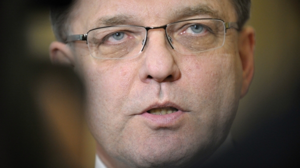 Podle ministra zahraničí Zaorálka jsou referenda na Ukrajině nelogická. Podle ministra zahraničí Zaorálka jsou referenda na Ukrajině nelogická.