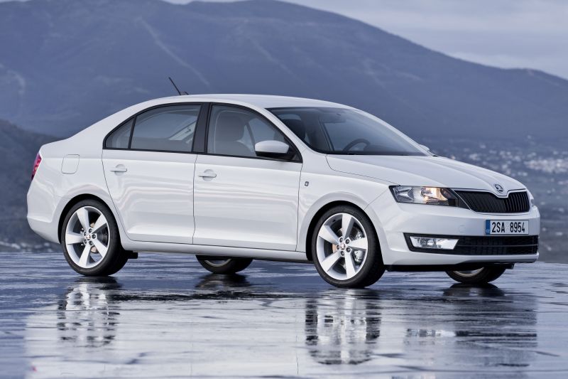 Škoda Rapid za zhruba pět tisíc korun měsíčně. Taková bude nabídka automobilky.