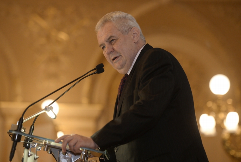 Prezident Zeman řekl, že v eurovolbách mohou překvapivě uspět euroskeptici