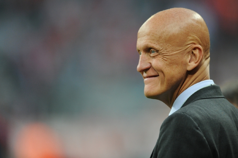 Italský člen komise rozhodčích UEFA Pierluigi Collina.