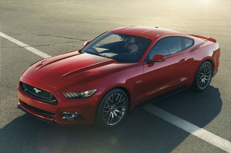 Finále fotbalové Ligy mistrů je také možností objednat si nové vydání Fordu Mustang.