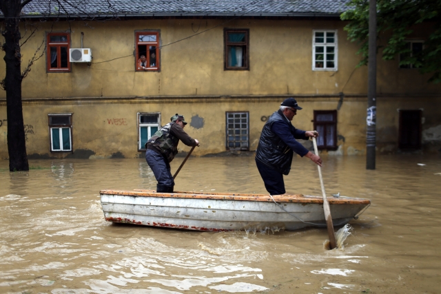 Meteorologové označují nynější záplavy za nejhorší od začátku záznamů o povodních.
